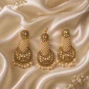 Noor Earrings with Mangtika