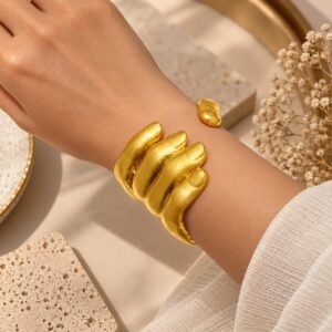 Gold Sculpted Hand Cuff